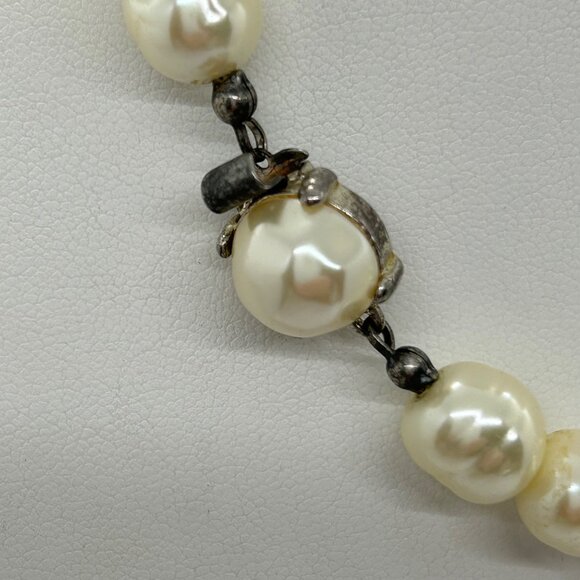 Vintage Faux Baroque Pearl Choker Necklace 15" With Box Clasp Elegant - Picture 8 of 16